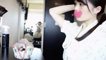 Gái mới nhú đi làm nghề stream bị đại gia gạ chịch Gái mới nhú đi làm nghề stream bị đại gia gạ chịch