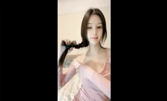 Gái xinh như người mẫu Trung Quốc show hàng coi là nứng ngay Gái xinh như người mẫu Trung Quốc show hàng coi là nứng ngay