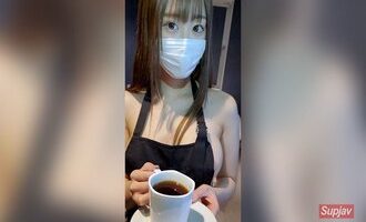 Gạ chịch em bán cà phê vú to thành công trong một nốt nhạc Gạ chịch em bán cà phê vú to thành công trong một nốt nhạc